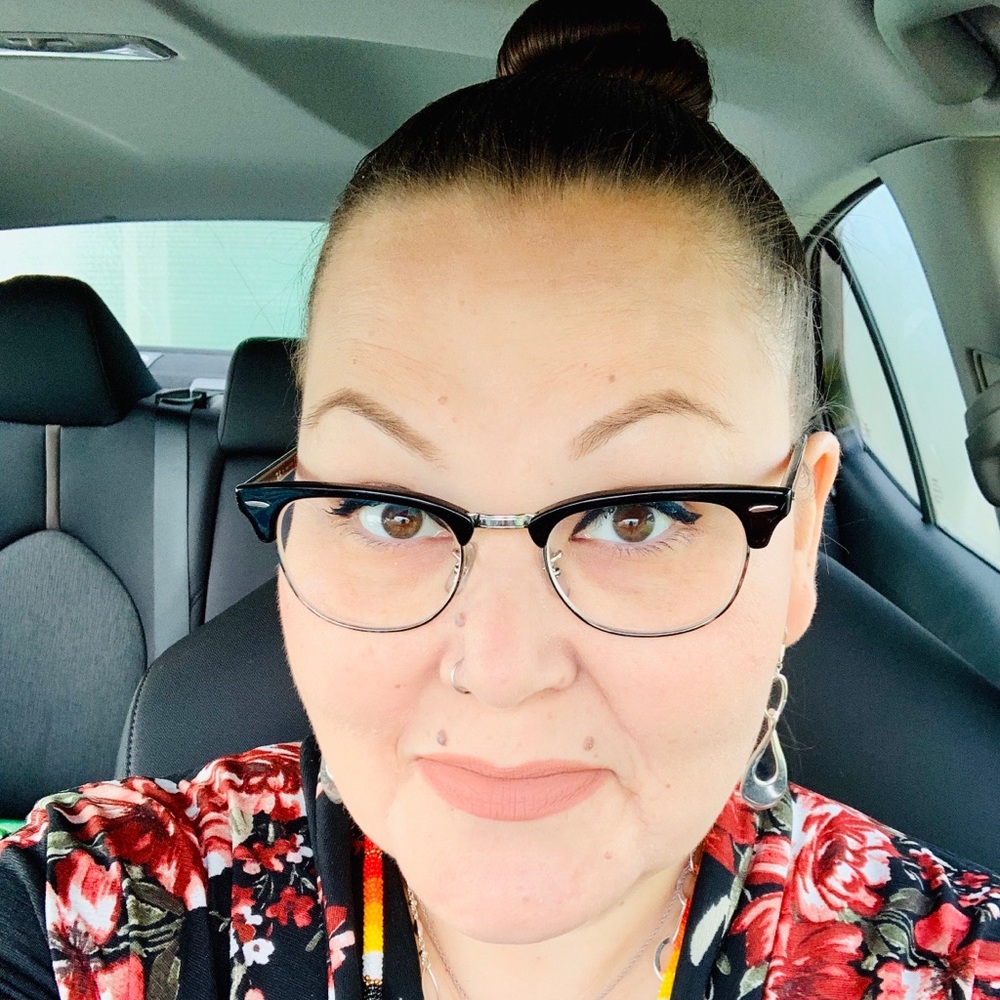 Meet your Posher, Alana